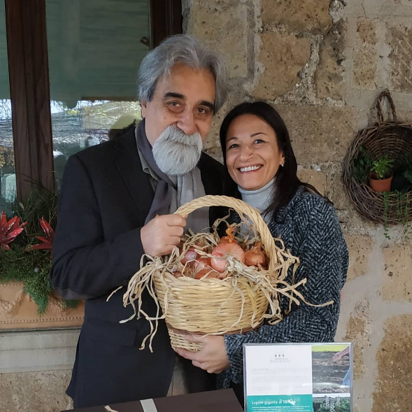 Antonietta Melillo auf dem Hof in Alife, Kampanien